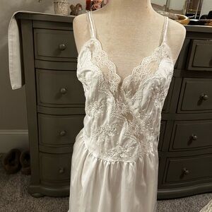 Vintage Miss Dior White Lace Nightgown